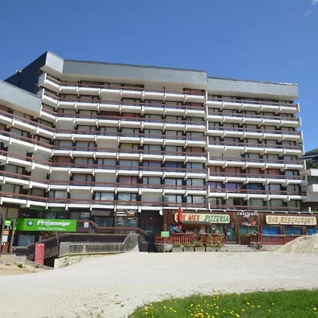 Chaviere - Pour 4 Personnes Avec Balcon Expose Sud Mae-5494